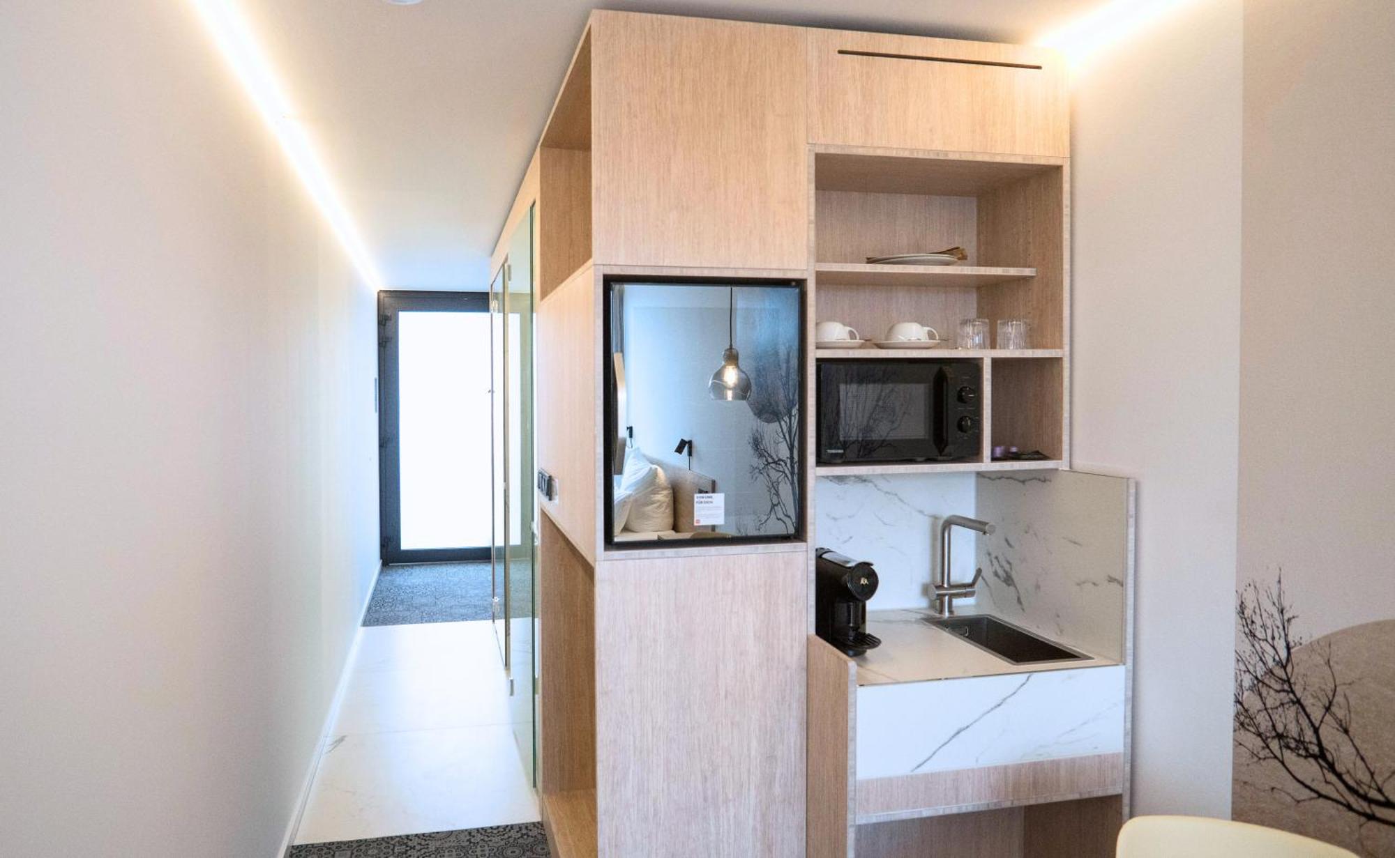 Tin Inn - Heinsberg - Das Hotel Aus Hochwertig Ausgebauten Ueberseecontainern Eksteriør billede