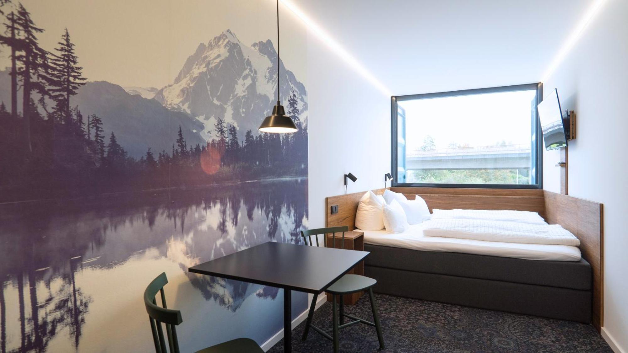 Tin Inn - Heinsberg - Das Hotel Aus Hochwertig Ausgebauten Ueberseecontainern Eksteriør billede